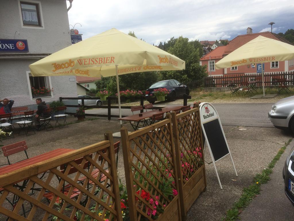Zur Krone Wolfsegg Exteriör bild