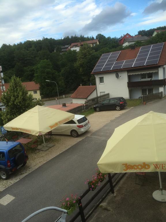 Zur Krone Wolfsegg Exteriör bild